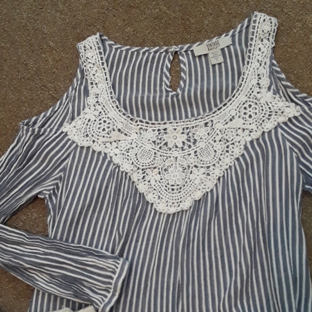 Great fall top. - Picture 3 of 7